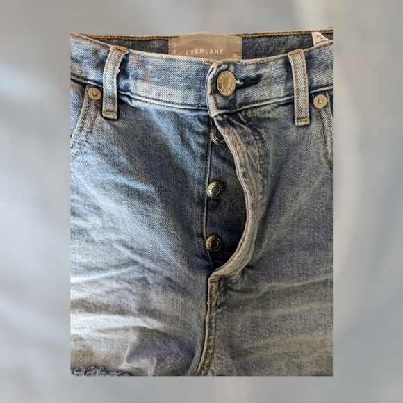 Everlane The Cheeky Short - Picture 3 of 3